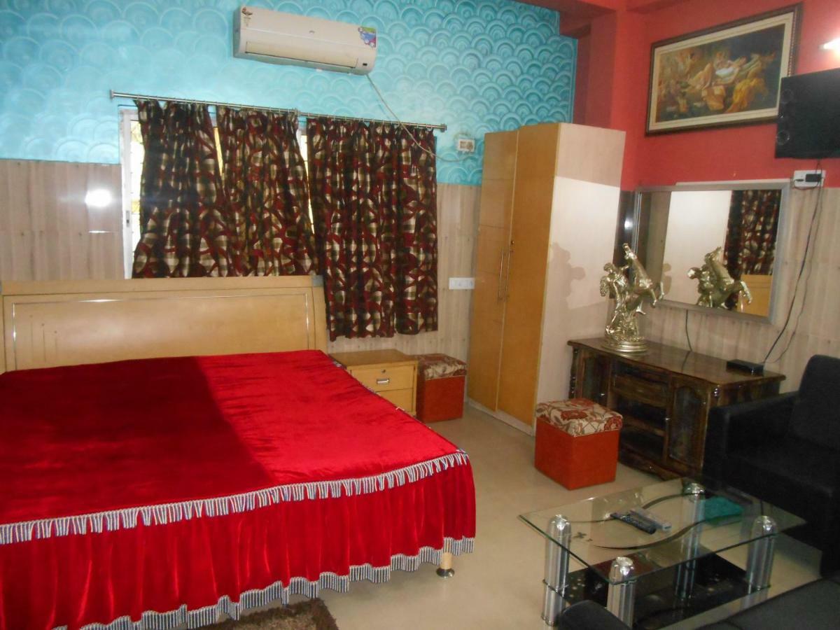 Hotel Surja Laxmi Raiganj Buitenkant foto